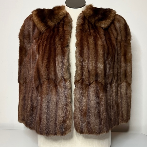Frothingham Jackets & Blazers - Vintage Mink Cape Frothingham Stole One Size